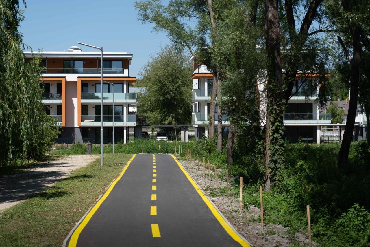 Fuzliget Surf Garden Apartment Balatonfůzfő Bagian luar foto